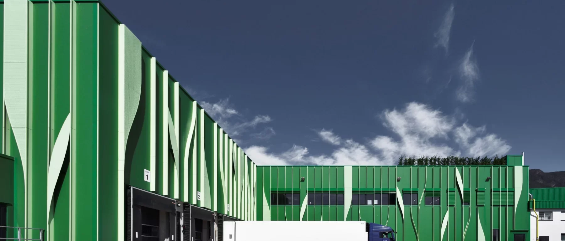 Impianti elettrici 24 Impianti elettrici svg+xml;charset=utf