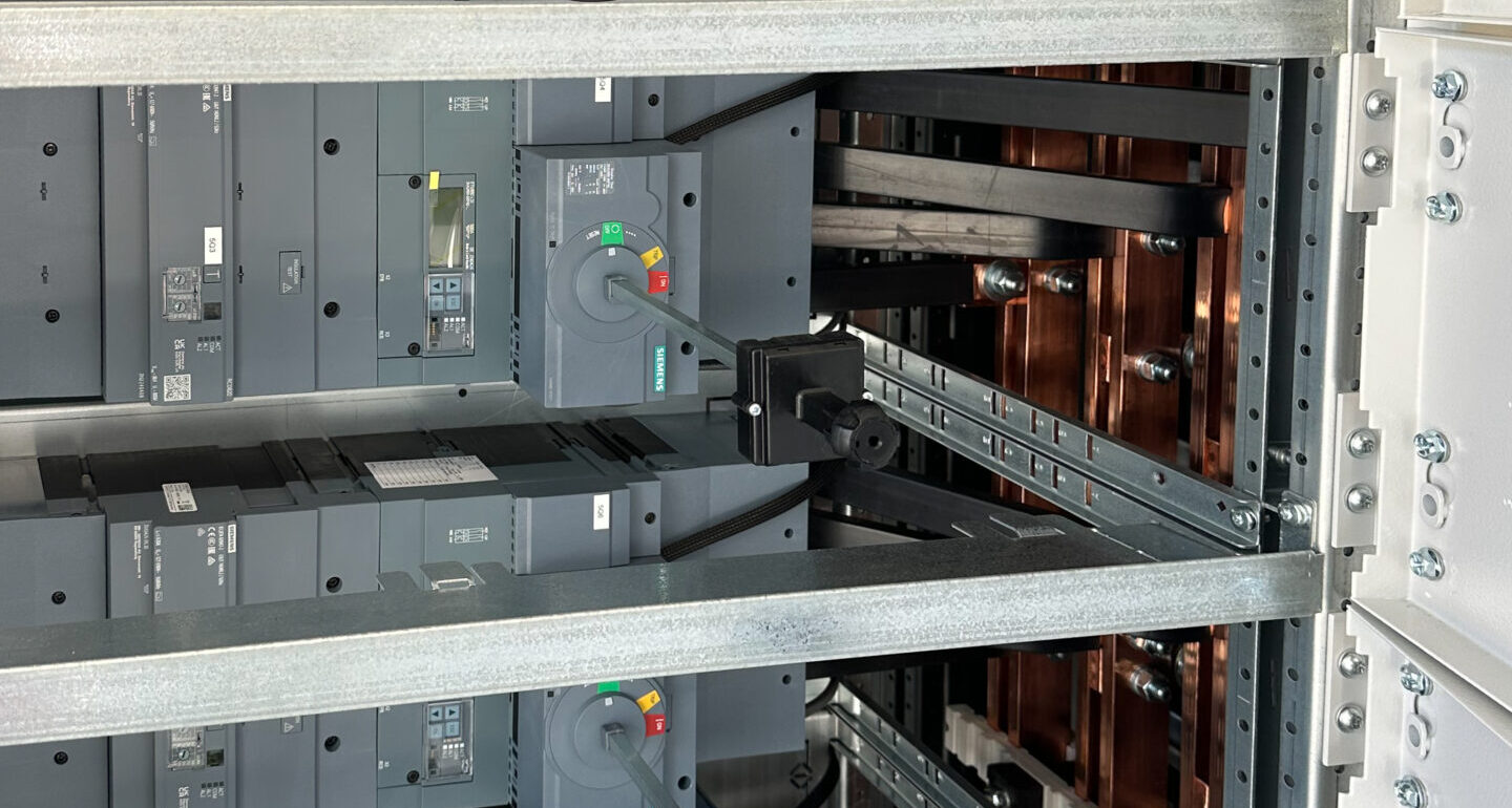 Progetti 24 Progetti svg+xml;charset=utf