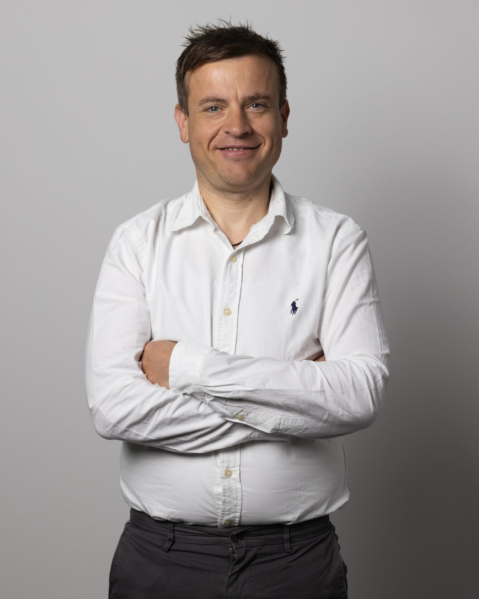 Chi siamo 6 Chi siamo svg+xml;charset=utf