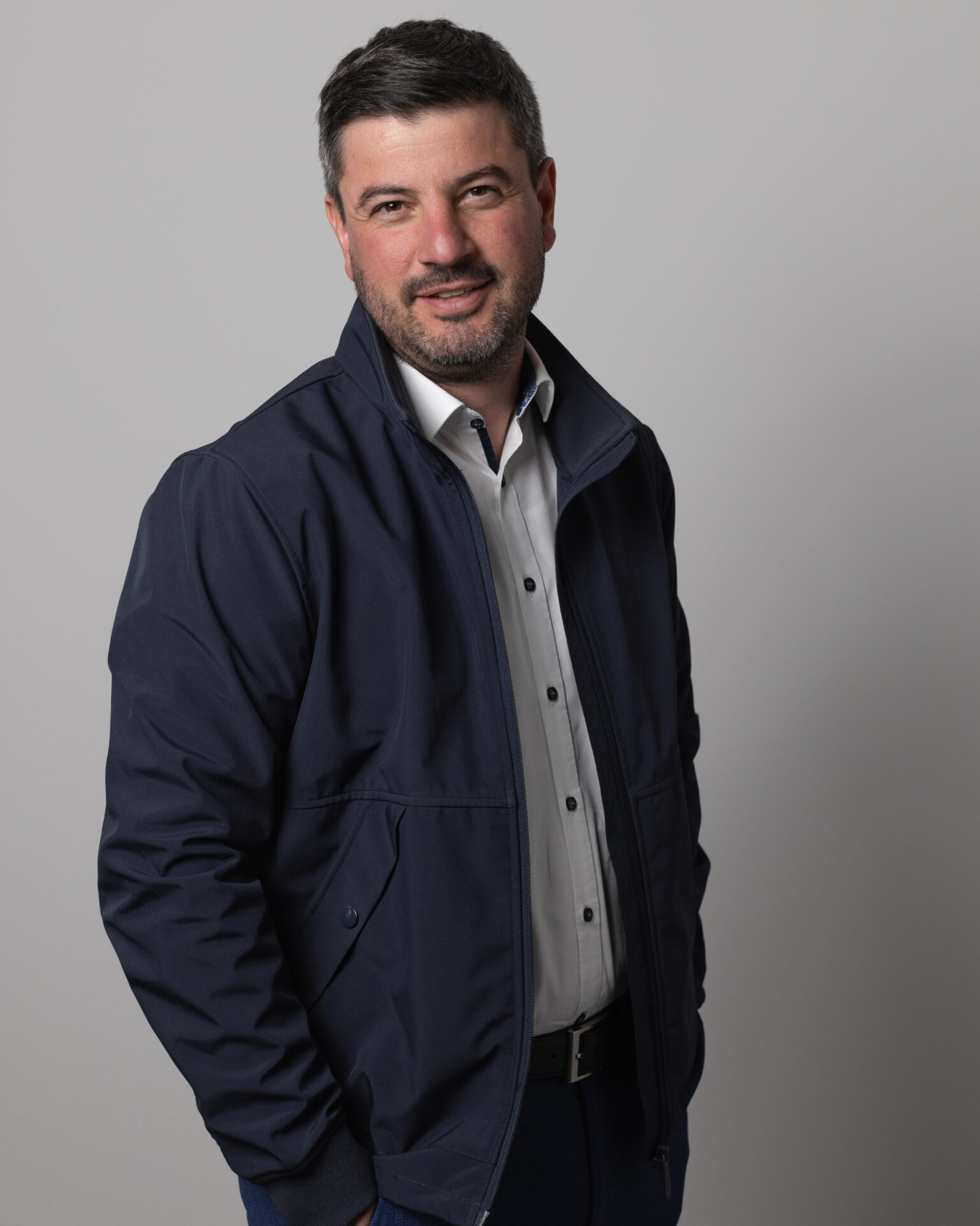 Chi siamo 3 Chi siamo svg+xml;charset=utf