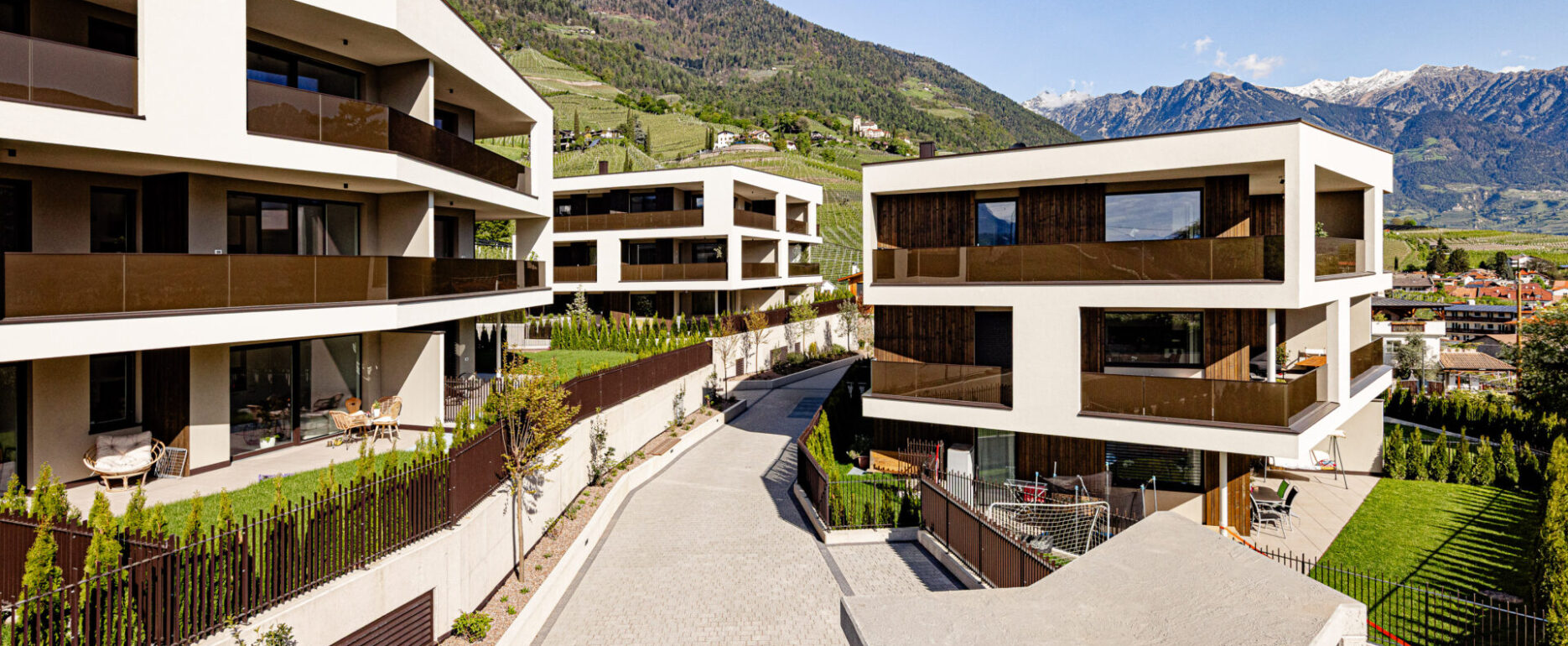 Impianti elettrici 8 Impianti elettrici svg+xml;charset=utf